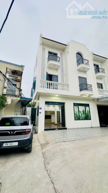 Cần bán căn nhà 3 tầng ngay cổng phụ Hoàng Huy An Đồng, An dương, Hải Phòng.