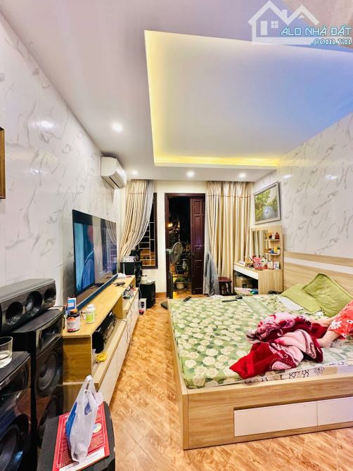 💥💥💥 TRƯƠNG ĐỊNH - QUẬN HOÀNG MAI – MẶT NGÕ KINH DOANH - OTO ĐỖ CỬA – NGÕ THÔNG TỨ TUNG - 10