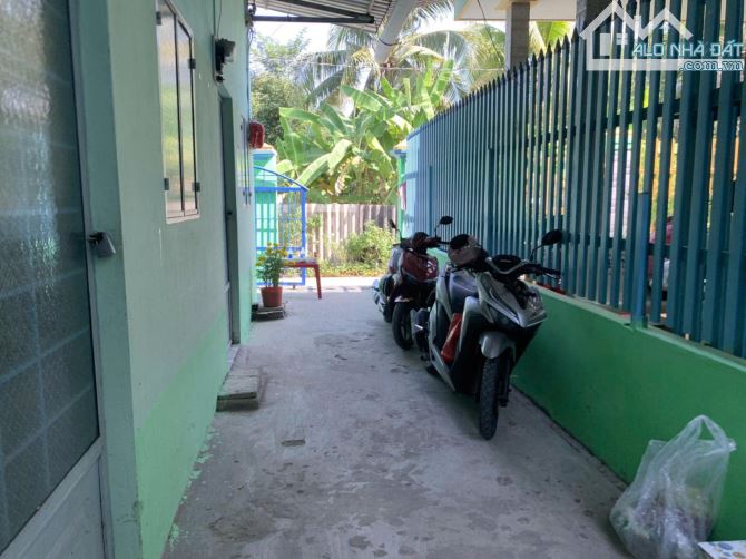 Bán 25 căn phòng trọ và 1 căn nhà cấp 4 đường oto thuộc tân thạch - 10
