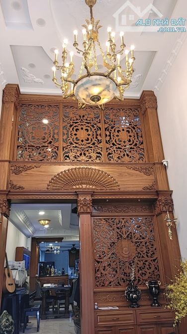 Ô tô ngủ nhà Nguyễn Hồng Đào 102m2 nở hậu 5 tầng Thang May xịn 16,5 tỷ - 11