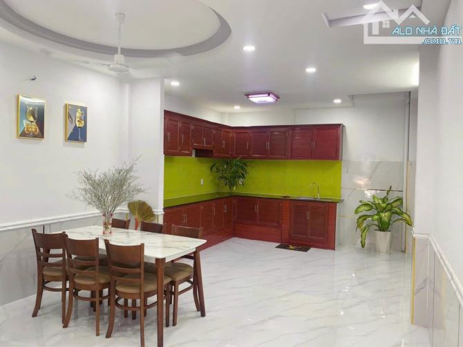 Nhà 52m2 Dương Bá Trạc, Q8 gần Tạ Quang Bửu. Xây 1 trệt 2 lầu, hẻm 5m hơn. Giá 2,5 tỷ. - 1