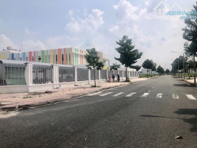 CẮT LỖ SÂU - DT: 90M2 GIÁ: 1TỶ6 NGAY ĐƯỜNG DT769 - SÁT CHỢ MỚI LONG THÀNH NỐI THẲNG VÀO SB - 1
