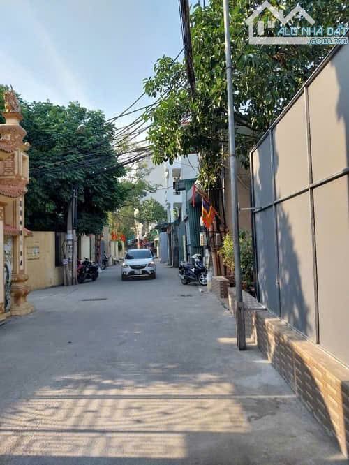 Bán nhà phố Định Công, mặt ngõ ô tô thông, 75m2, giá siêu rẻ - 1