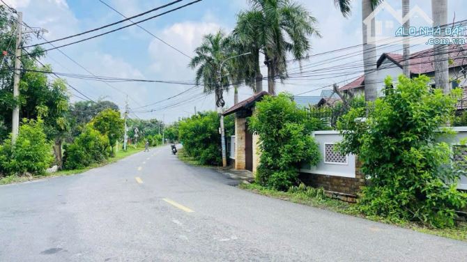 Phước Hải-Long Đất BRVT   DT: 175m2 (6x30) - 80tc Mặt tiền đường nhựa 8m Khu dân cư đông - 1