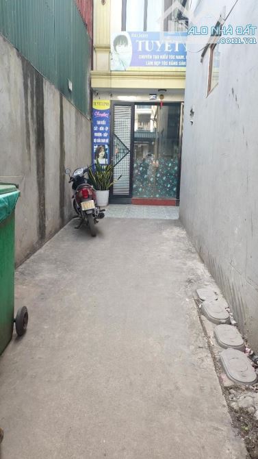 Sốc nhiệt 5,2 tỷ nhà 30m x 5 tầng - MT 4,2m - 1