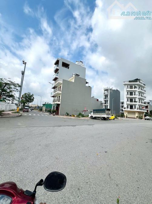 Mrs Tâm Bán đất TĐC Kiến Thiết, Sở Dầu, Hồng Bàng, Hải Phòng. 54m2- 66,5tr/m2 - 1