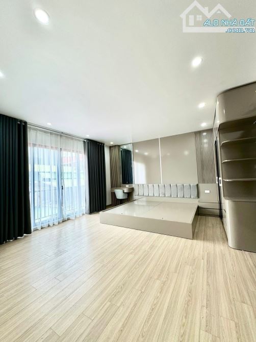 Bán nhà Đàm Quang Trung, Long Biên, lô góc 2 mặt ngõ ô tô thông, 20m ra mặt phố, 10.5 tỷ - 1