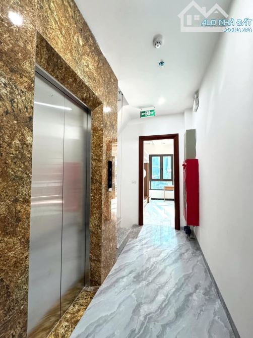 TOÀ CĂN HỘ APATMENT LẠC LONG QUÂN TÂY HỒ 70M 7 TẦNG 22 CĂN HỘ DOANH THU 1.5 TỶ/NĂM 18.5 TỶ - 1