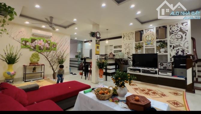 Bán nhà.Hồng Hà Ba Đình.DT : 105M2 x 3 Tầng.MT 6,8 M.. Giá 8,5 tỷ - 1