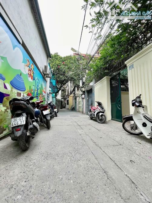 BIỆT THỰ 2 TẦNG_MẶT NGÕ OTO_TTQ.THANH XUÂN_PHƯƠNG LIỆT_DT150m2_MT5.6m_GIÁ CHỈ 34.8 TỶ - 1