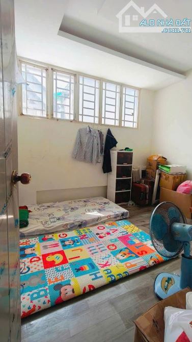 KHU PHÂN LÔ - HẺM XE TẢI 8M - ĐÌNH PHONG PHÚ - 2 TẦNG - 3 PHÒNG NGỦ, 5.8TỶ TL - 1