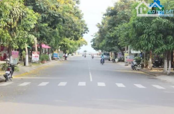 BÁN NHANH NHÀ 3 TẦNG ĐƯỜNG HỒ TÙNG MẬU - ĐƯỜNG 10M5 THÔNG BIỂN - GIÁ TRỊ ĐẦU TƯ LỚN - 1