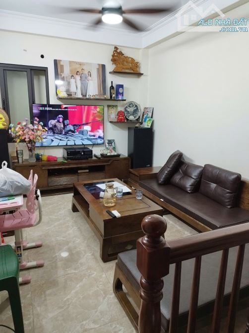 Cần bán Nhà Dương Nội 30 mét Ra Ô Tô, 2 Thoáng, Đủ nội Thất Xịn, 36M2x4 Tầng Giá 6,6 Tỷ - 1