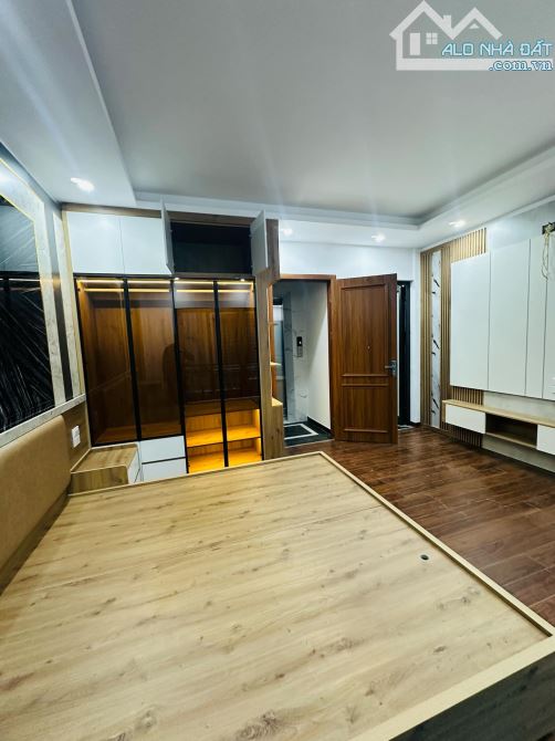 NHÀ 40M2*6T TÂN MAI, THANG MÁY, GARA, 13,5 TỶ - 1