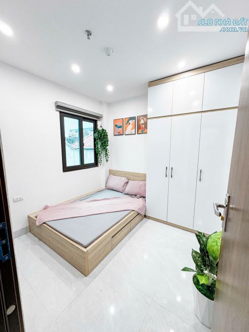 Cho Thuê Phòng CCMN 318 Đê La Thành Đống Đa 25m2 Studio Ban Công Cửa Sổ Thang Máy Gần Chợ - 12