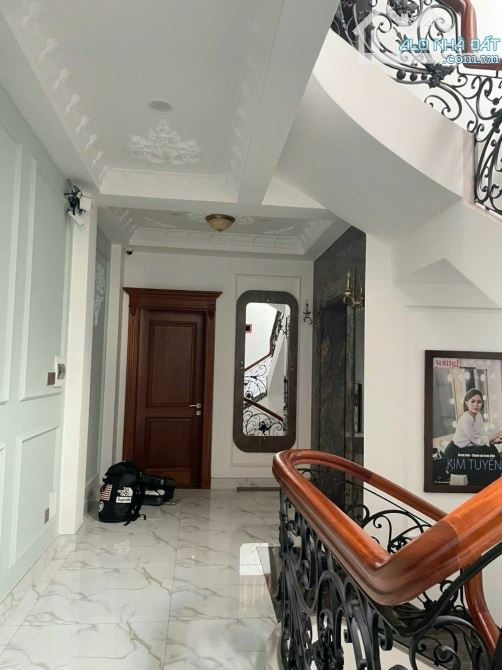 Ô tô ngủ nhà Nguyễn Hồng Đào 102m2 nở hậu 5 tầng Thang May xịn 16,5 tỷ - 14