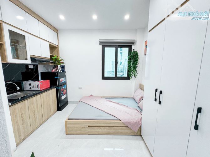 Cho Thuê Phòng CCMN 318 Đê La Thành Đống Đa 25m2 Studio Ban Công Cửa Sổ Thang Máy Gần Chợ - 15