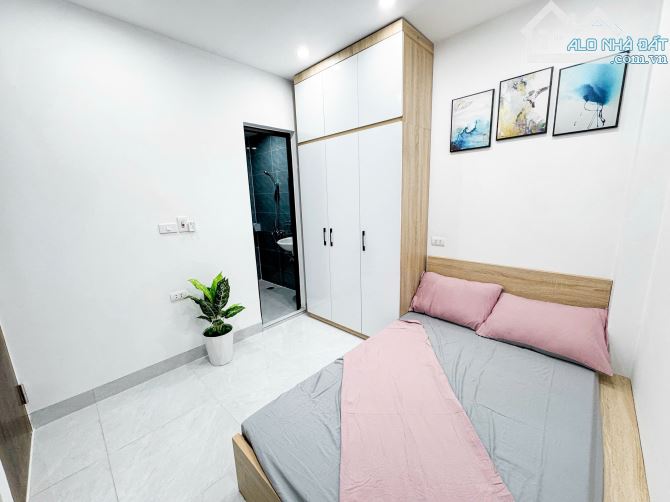 Cho Thuê Phòng CCMN 318 Đê La Thành Đống Đa 25m2 Studio Ban Công Cửa Sổ Thang Máy Gần Chợ - 19