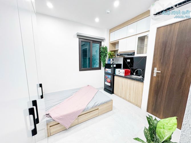 Cho Thuê Phòng CCMN 318 Đê La Thành Đống Đa 25m2 Studio Ban Công Cửa Sổ Thang Máy Gần Chợ - 20