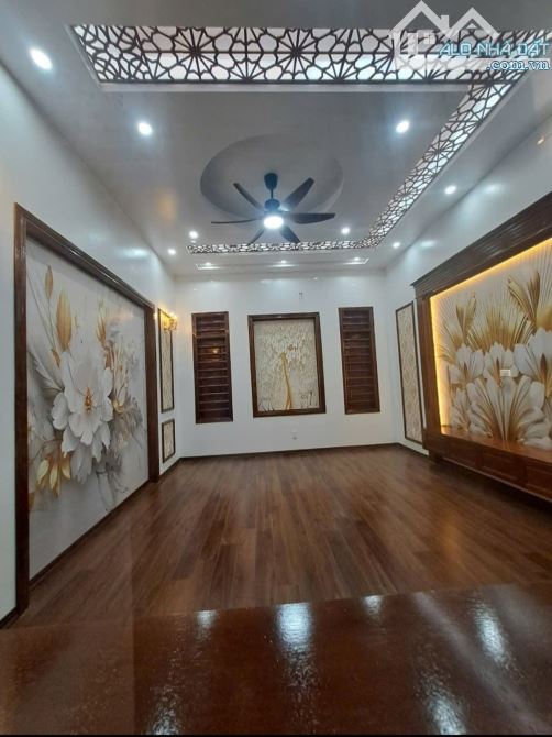 ❤️❤️ SIÊU HIẾM- THƯỢNG THANH- 70M DÂN XÂY- 3 THOÁNG- MT 5m, Ô TÔ ĐỖ CỬA, THÔNG- 10,5 TỶ  Ô - 2
