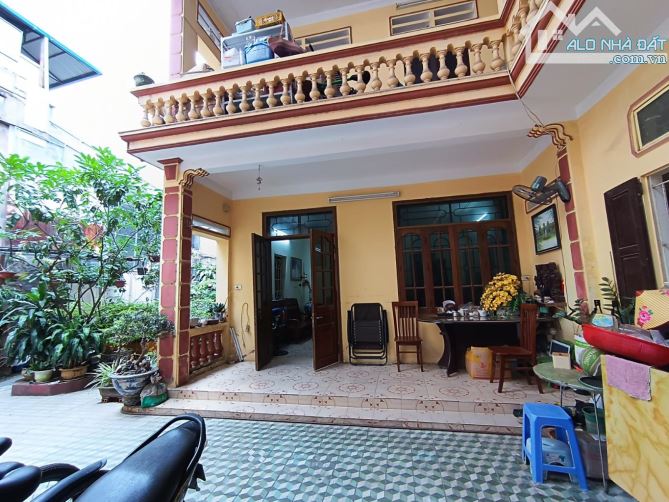 TAM ĐA - THỬA ĐẤT VÀNG HIẾM - TRUNG TÂM TÂY HỒ - GẦN MẶT PHỐ & GẦN HỒ TÂY - THOÁNG SÁNG - 2