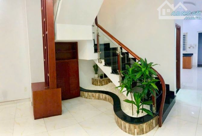 NHÀ 4 TẦNG KHU PHÂN LÔ TĂNG NHƠN PHÚ B Q9 - KHU DÂN TRÍ CAO - 2