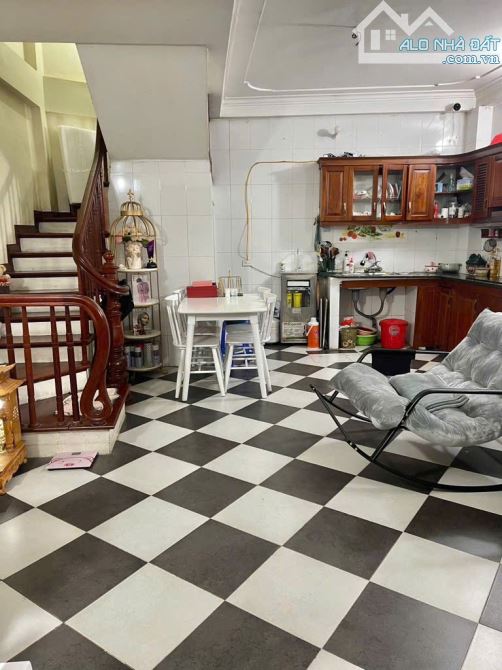 SIÊU PHẨM 4 NGỦ – Ô TÔ ĐỖ CỬA – 37M² - MT 5M– GIÁ 9.8 TỶ –NGUYỄN ĐỔNG CHI – NAM TỪ LIÊM - 2