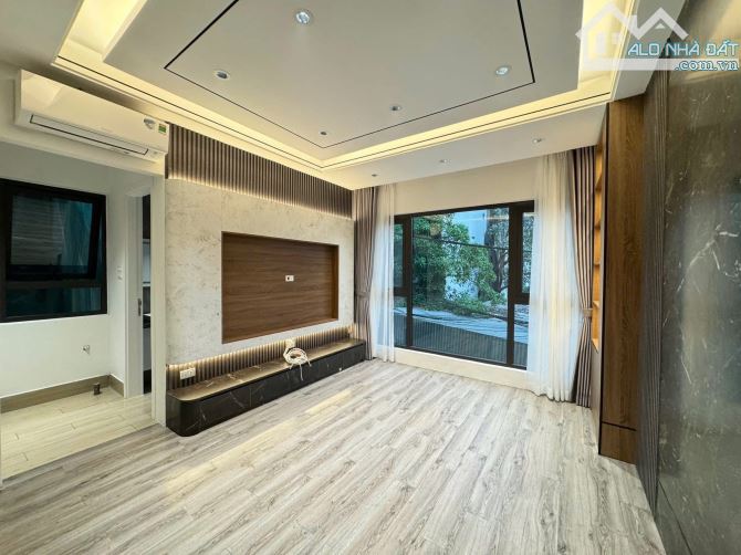 NGUYỄN VĂN CỪ – GIA THỤY – LÔ GÓC 7 TẦNG – KINH DOANH ĐỈNH CỦA CHÓP – 12,5 TỶ! - 2