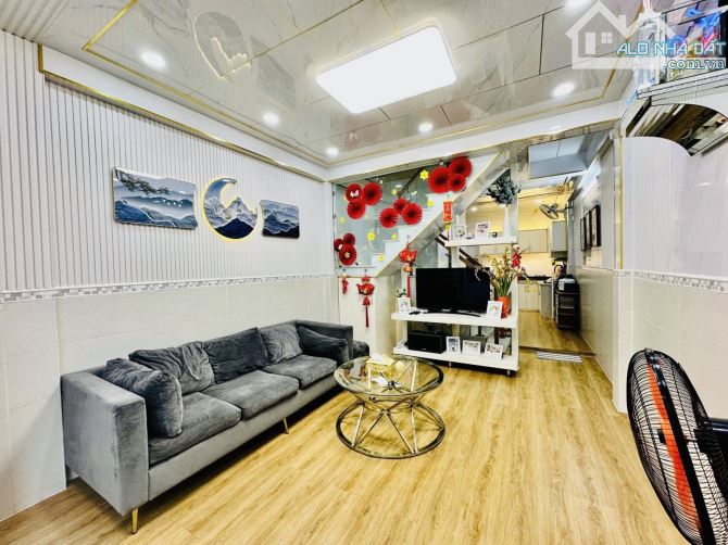 Gò Vấp – Nhà 3.6x9.5m – Nội Thất Đầy Đủ, Nở Hậu Tài Lộc – 2 Phòng Ngủ – 4.2 Tỷ - 2