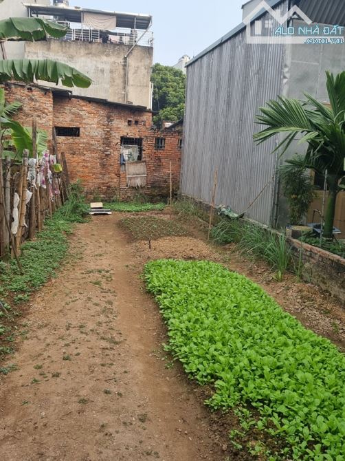Chính chủ gửi Bán NHANH lô Đất Giang Biên, ô tô đỗ cổng, 52m, MT 5m, nhỉnh 5 tỷ - 2