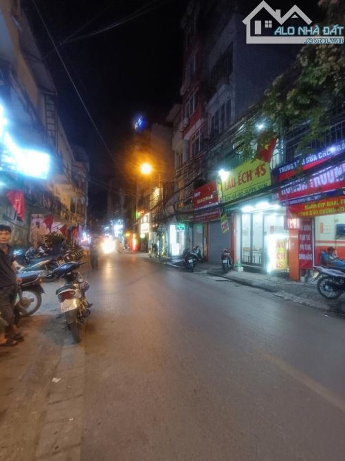 BÁN NHÀ MẶT PHỐ KHƯƠNG TRUNG – DT 91M² – 4 TẦNG – MT 6.8M – GIÁ 30.6 TỶ TL - 2