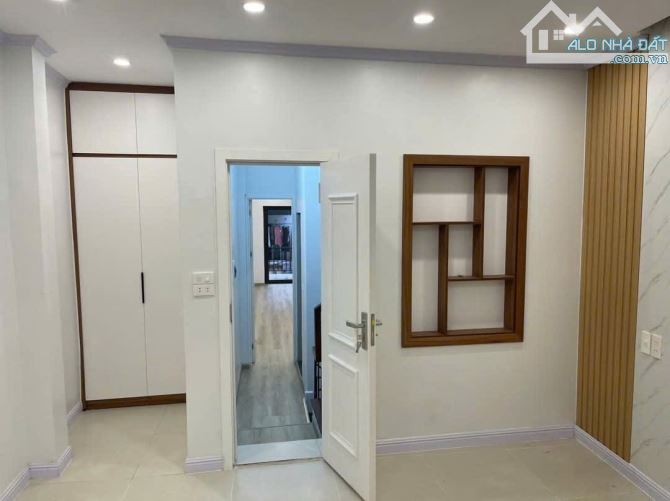 Nguyễn Cao Lò Đúc 44m 4 tầng, gần phố Lương Yên - 2