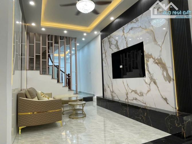 BÁN NHÀ NGHĨA LỘ, YÊN NGHĨA, Ô TÔ ĐỖ CỬA, DT 50M , MT 5M,4 TẦNG , 3 THOÁNG, GIÁ 7 TỶ. - 2