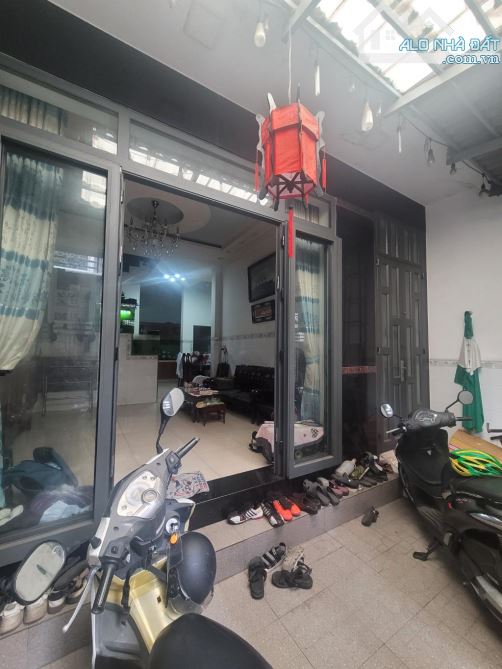 Gần MẶT TIỀN hẻm xe hơi thông LÊ VĂN THỌ; dtich 87m2(4.3*19) siêu tiện ích sống; không lỗi - 2