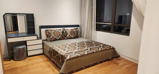 Bán căn 3PN - 2WC 145m2 dự án Indochina Plaza, 239 Xuân Thủy, view thoáng,full nt cao cấp. - 2