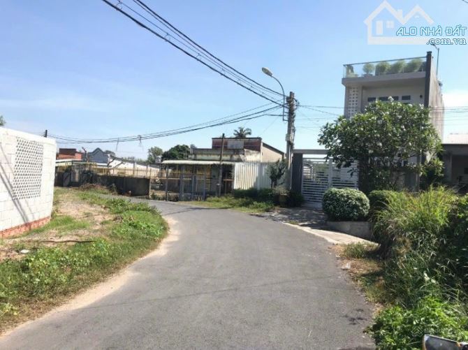 Cần bán gấp lô đất mặt tiền đường số 675, Phước Thạnh, 93,3m2 full thổ cư - 2
