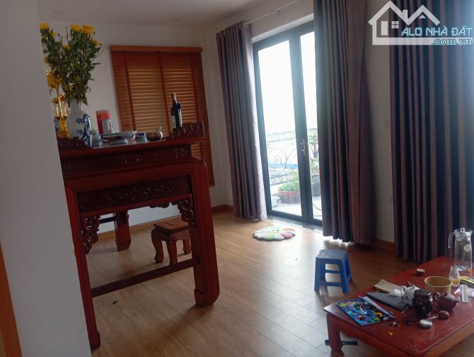 🏘🎉💥  CHỦ BÁN ĐẤT TẶNG BIỆT THỰ MỚI 3 TẦNG XÂY TÂM HUYẾT KÈM NỘI THẤT XỊN SÒ - - 2