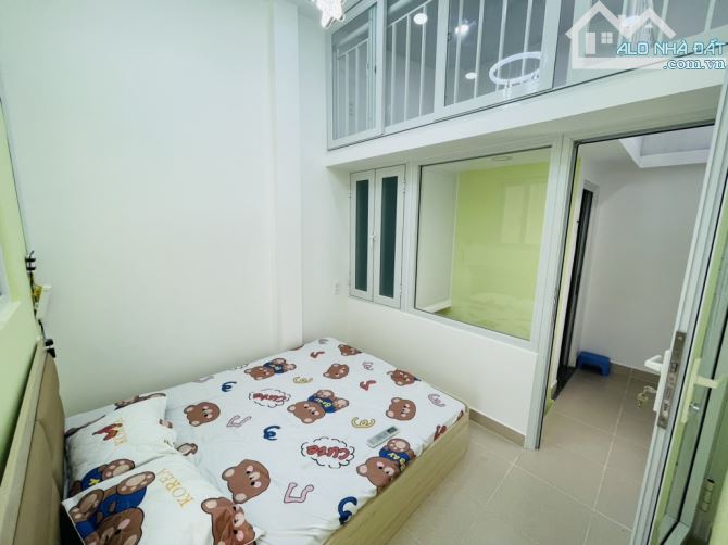 Bán nhà lô góc Lý Chính Thắng Q.3, Full nội thất xịn sò, nhỉnh 3 tỷ - 2