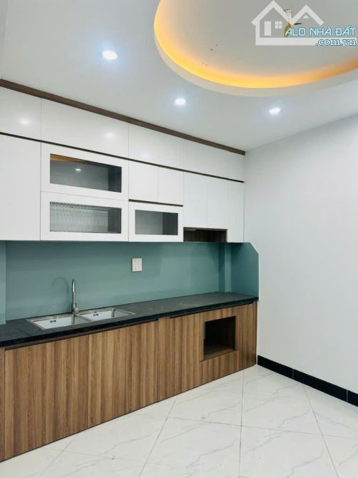 BÁN GẤP NHÀ MỚI TẠI PHỐ LAI ,NHỔN DT 39M2 MỚI XÂY 4 TẦNG ,GIÁ CHÀO 4TY X CTL - 1