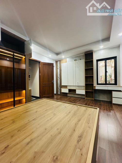 NHÀ 40M2*6T TÂN MAI, THANG MÁY, GARA, 13,5 TỶ - 2