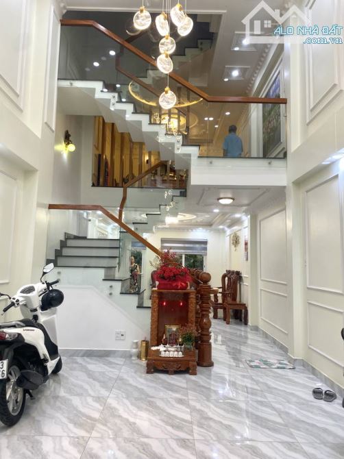 HẼM XE HƠI TRÁNH THÔNG QUA LÊ TRỌNG TẤN - NGAY PHẠM ĐĂNG GIẢNG - 56M2 - 5 TẦNG - 7.X TỶ - 2
