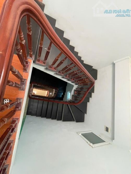 💥 BÁN NHÀ LA DƯƠNG, DƯƠNG NỘI - 4T - 50M2 - MT 4,4M - P.LÔ, VỈA HÈ - Ô TÔ TRÁN- 13 TỶ 💥 - 2