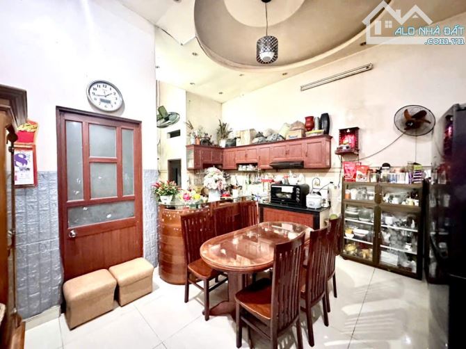 🔥Nhà Cặp đường TÔ NGỌC VÂN,phường THẠNH XUÂN,Quận 12, dt 199m2 (6/14x24 nở hậu)💵 9,87tỷ. - 2