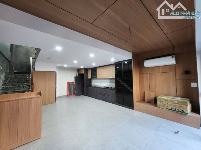 Nhà Mới Lô Góc Phố Gia Quất 50m2, 5 Tầng Hiện Đại, 5,1m Mặt Tiền, Gần Ô tô, Gần Phố - 3