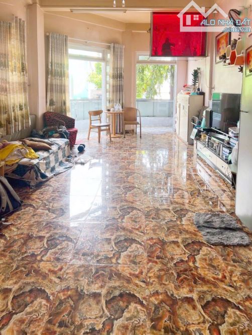 NHÀ MẶT TIỀN  - NGUYỄN VĂN LUÔNG - Q.6 - 5.6x12m – 4 TẦNG – NỞ HẬU – GIÁ CỰC TỐT 24.8 TỶ - 3