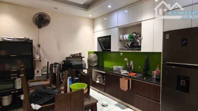 Chỉ còn duy nhất một căn nhà đẹp NGỌC THỤY-LONG BIÊN 44m 4T chỉ 8.2 tỷ ngõ ô tô - 3