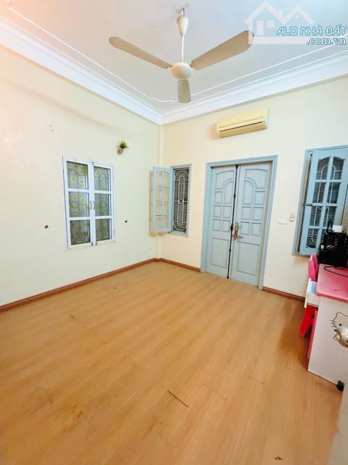 🏡 NHÀ ĐẸP TRỊNH CÔNG SƠN – CÁCH PHỐ ĐI BỘ 50M – Ở CỰC SƯỚNG – GIÁ 16 TỶ - 3
