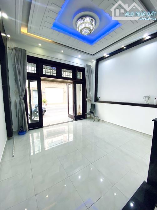 GÒ VẤP - P15 GẦN PHẠM VĂN BẠCH - NGANG 5.2M - 4 TẦNG - HXT 8M - NHỈNH 8 TỶ - 3