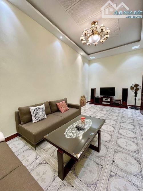 BIỆT THỰ 2 TẦNG_MẶT NGÕ OTO_TTQ.THANH XUÂN_PHƯƠNG LIỆT_DT150m2_MT5.6m_GIÁ CHỈ 34.8 TỶ - 3