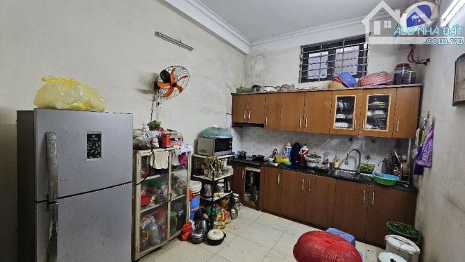 BÁN NHÀ MẶT PHỐ LÊ LAI 47m 4 TẦNG - 3